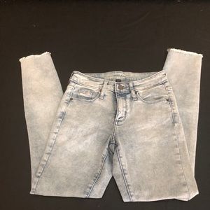 NWOT Universal Thread High Rise Skinny Jeans 00/24